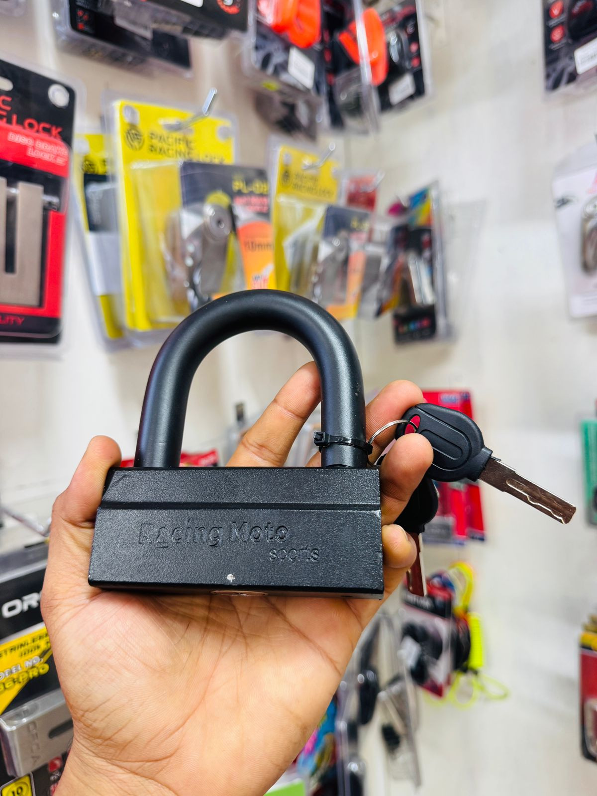 Racing Moto U -2 Lock